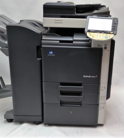 KONICA MINOLTA bizhub C220 + finišer FS-527 sešívací !!SLEVA!!